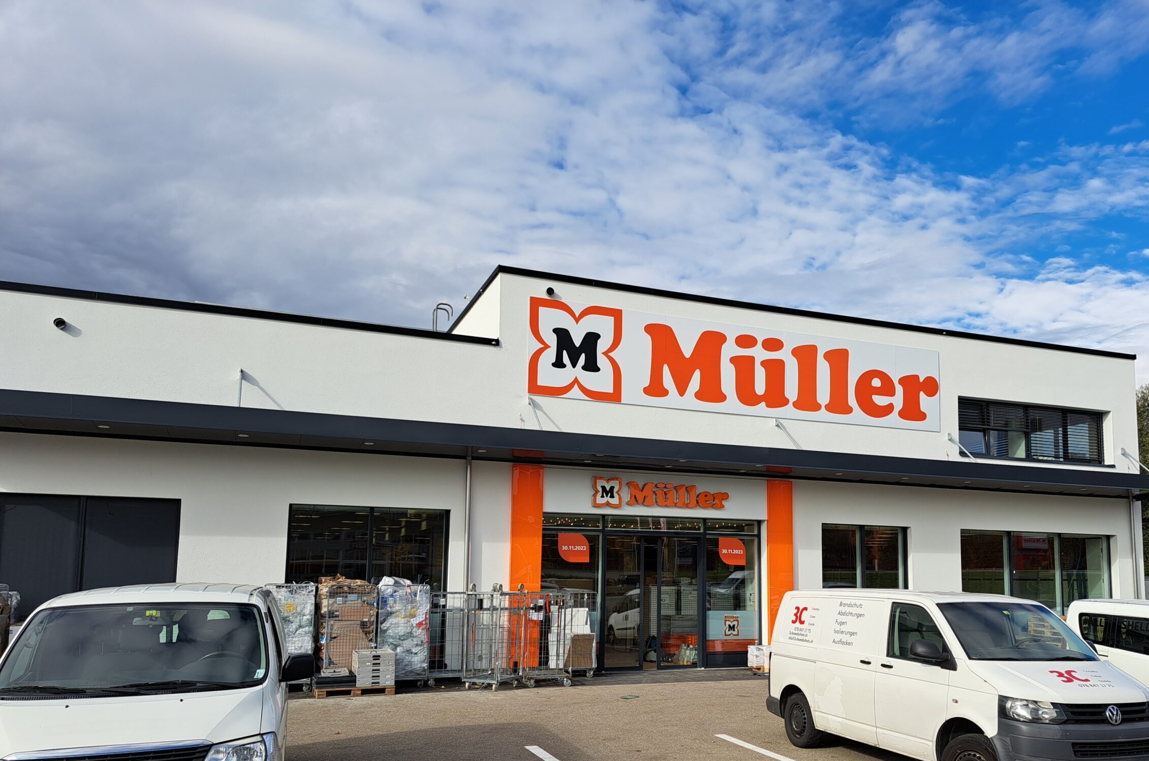 Bauprojekte mit GIBO Projekt GmbH: Architektur, Generalplanung und Bauleitung in der Deutschschweiz – von der Planung bis zur Umsetzung für Gewerbe, Retail und Wohnbau.